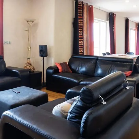 La Decouverte, Jacuzzi, Sauna, Et Terrasse Avec Vue Sur A La Campagne Entre Toulouse Et Auch Catonvielle