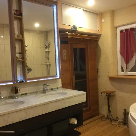 度假居 La Decouverte, Jacuzzi, Sauna, Et Terrasse Avec Vue Sur A La Campagne Entre Toulouse Et Auch