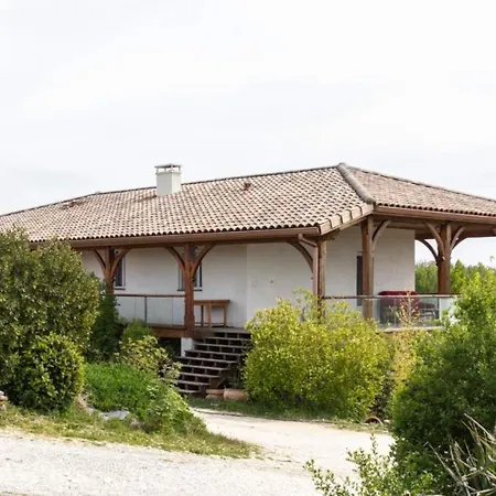 La Decouverte, Jacuzzi, Sauna, Et Terrasse Avec Vue Sur A La Campagne Entre Toulouse Et Auch