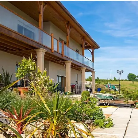 度假居 La Decouverte, Jacuzzi, Sauna, Et Terrasse Avec Vue Sur A La Campagne Entre Toulouse Et Auch Catonvielle