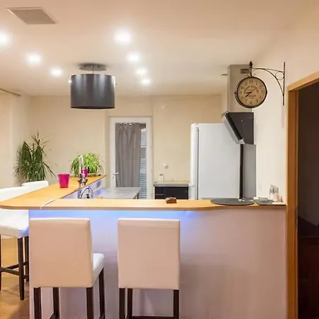 度假居 La Decouverte, Jacuzzi, Sauna, Et Terrasse Avec Vue Sur A La Campagne Entre Toulouse Et Auch *