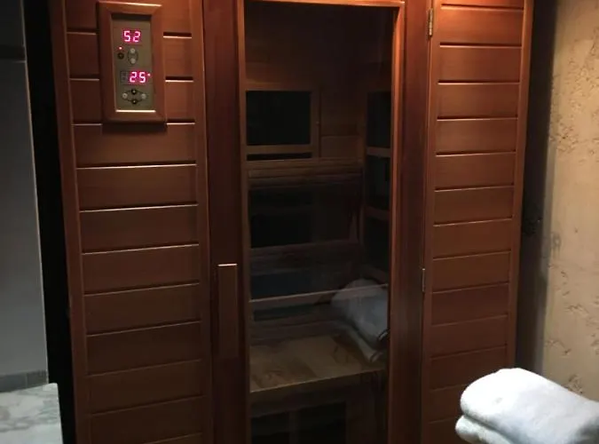 La Decouverte, Jacuzzi, Sauna, Et Terrasse Avec Vue Sur A La Campagne Entre Toulouse Et Auch * Catonvielle